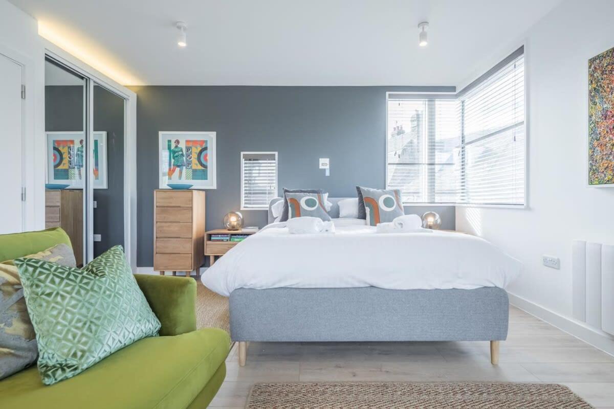 Luxurious Central Apartment With Balcony Cambridge  Exterior photo